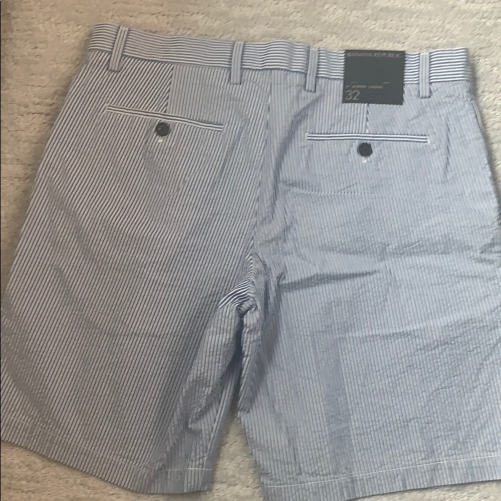 Banana Republic shorts - Picture 2 of 4
